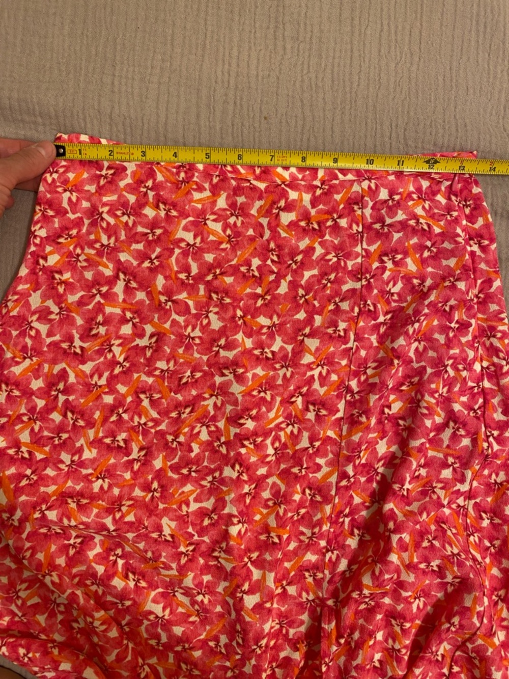 H&M Bright Pink Floral Midi  Skirt. Size 4 - Picture 5 of 7